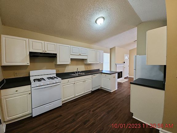 5th image of 308 J C Ct
