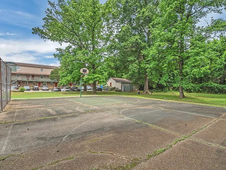 Arbor Park — Photo 14