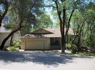 18901 Jayhawk Dr, Penn Valley, CA