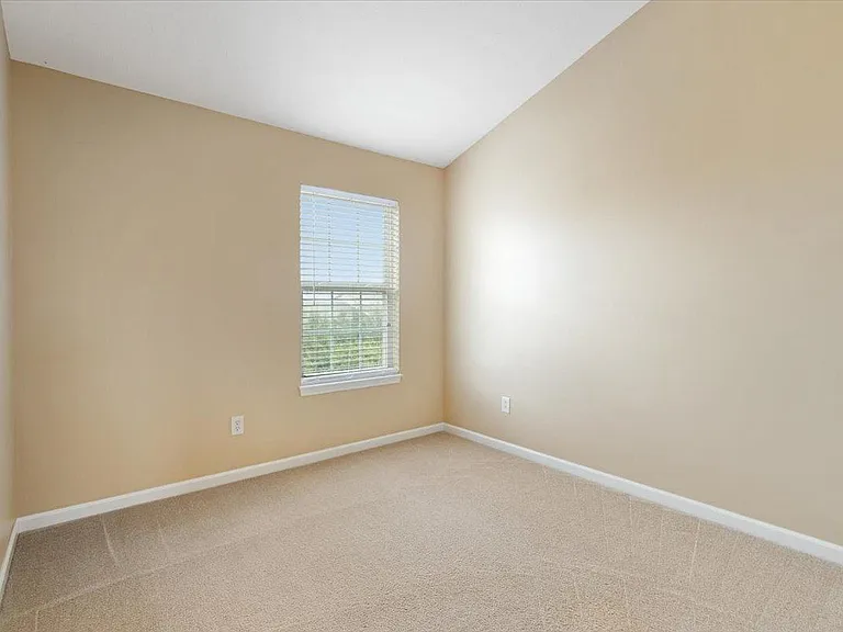 13310 Golden Gate Dr W — Photo 18