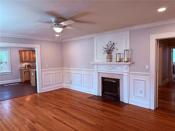 2nd image of 212 Whitehall Rd