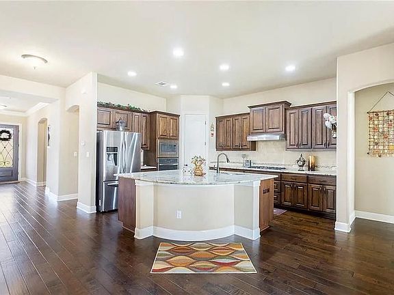 5th image of 4025 Vinalopo Dr