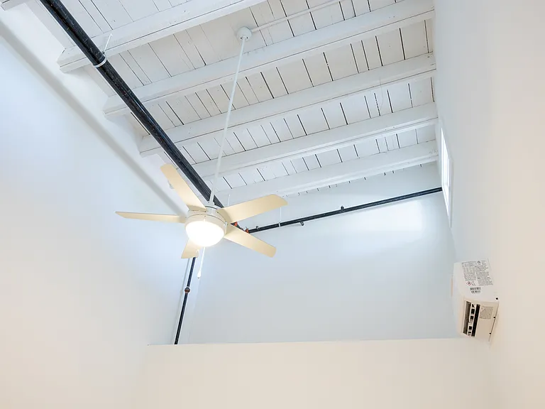 Overton Lofts — Photo 49