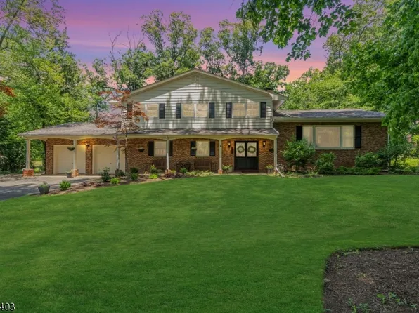 561 Stony Brook Dr, Bridgewater Twp., NJ 08807