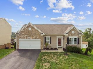 317 Forest Dr, Canonsburg, PA 15317