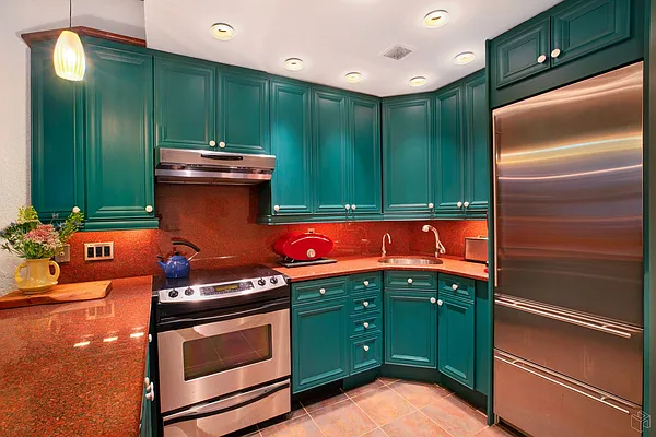 Sold by Halstead Real Estate | media 17