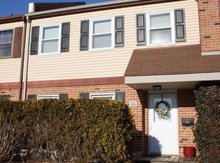 66 Coventry Ln, Langhorne, PA 19047