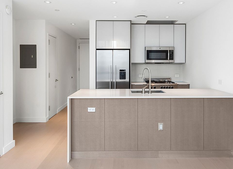 1st image of 242 W 53rd St #45B