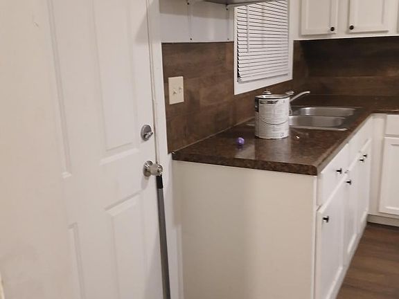 3rd image of 5329 Prentiss St