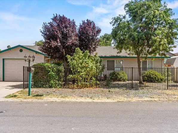 2528 John St, Stockton, CA 95205