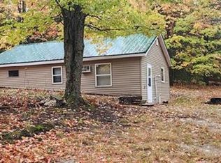 5560 N 3rd Rd, Mesick, MI 49668