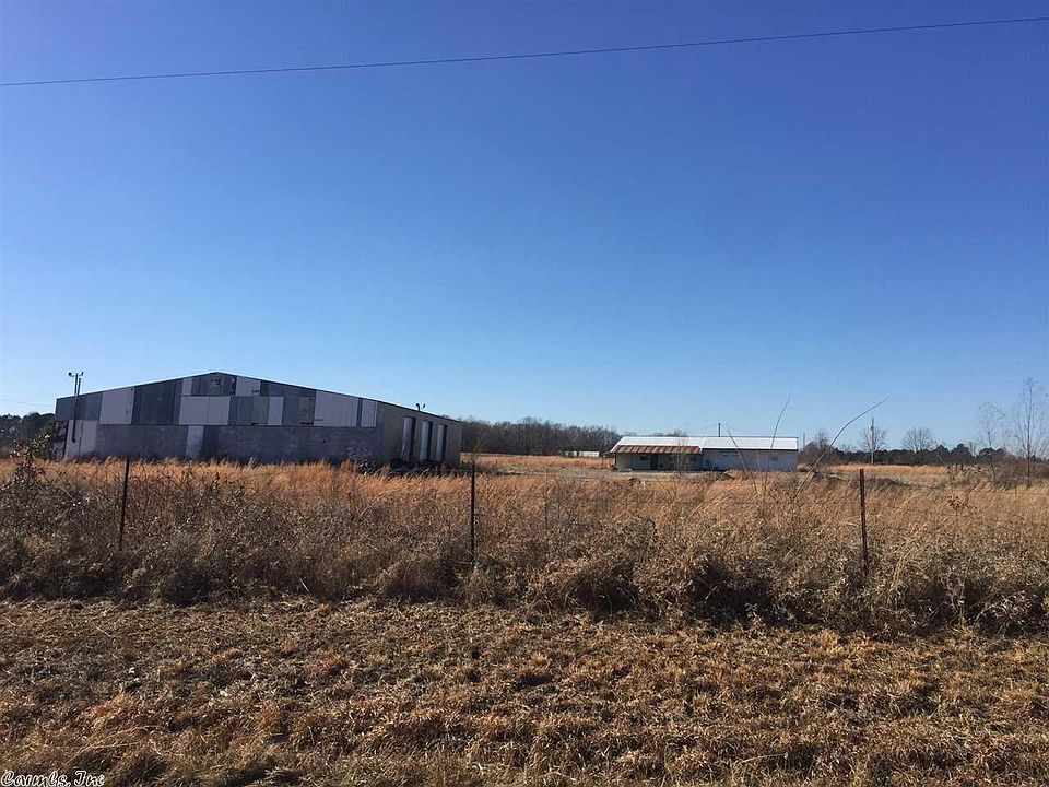 1st image of 108 Rock House Ln