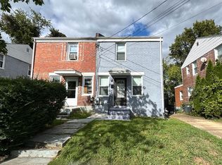 5532 B St SE, Washington, DC 20019