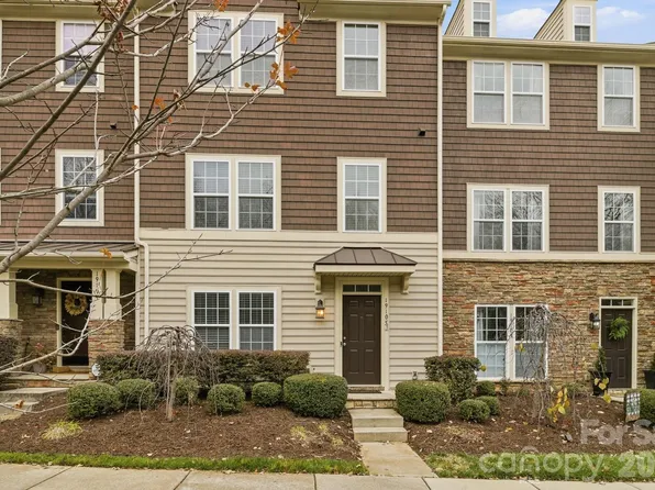 19105 Chandlers Landing Dr, Cornelius, NC 28031