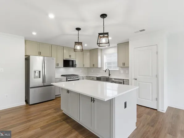 205 Pheasant Ridge Rd, Hanover, PA 17331