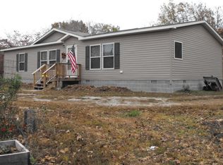 137 Olive Ln, Pineville, MO 64856