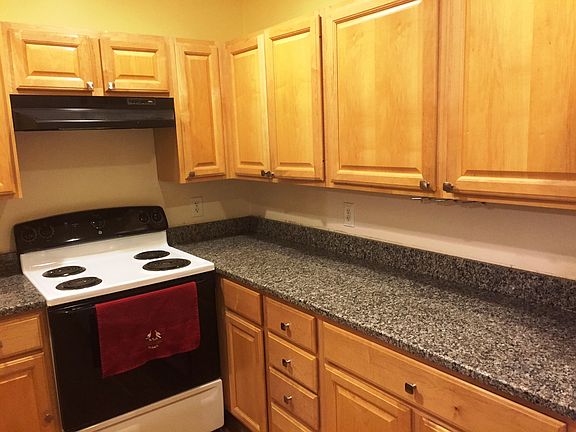 Kitchen with brand-new granite