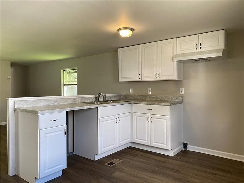 208 Lacona Ln, Zelienople, PA 16063 MLS 1623895 Zillow