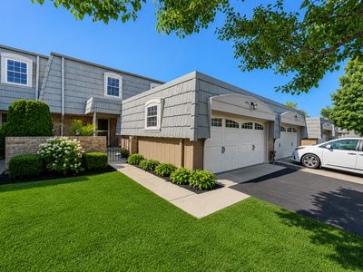 660 Versailles Cir Unit E, Elk Grove Village, IL, 60007