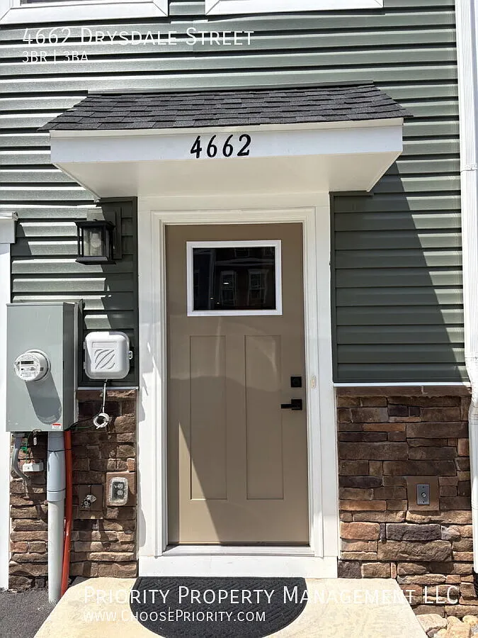 "Charming 3-Bedroom Retreat with 2.5 Baths in Harrisonburg Spacious 1730 Sq. Ft. Haven on Drysdal... — Photo 2