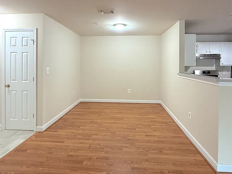 2318 Falls Gable Ln — Photo 5