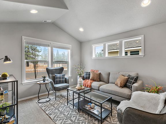 Benton - Living Room