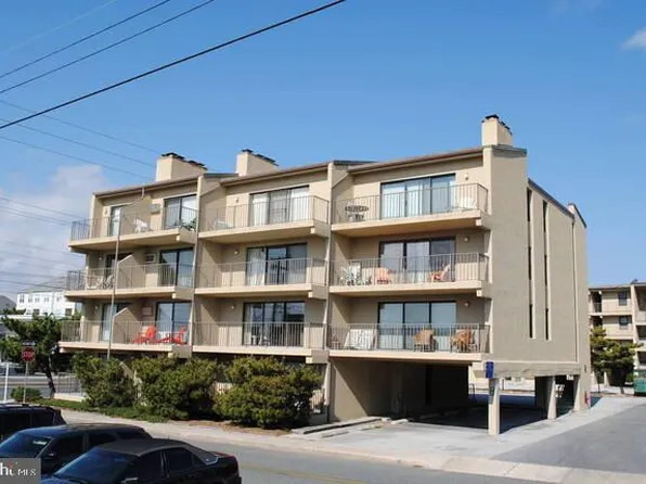 18 69th St Unit 2, Ocean City, MD 21842