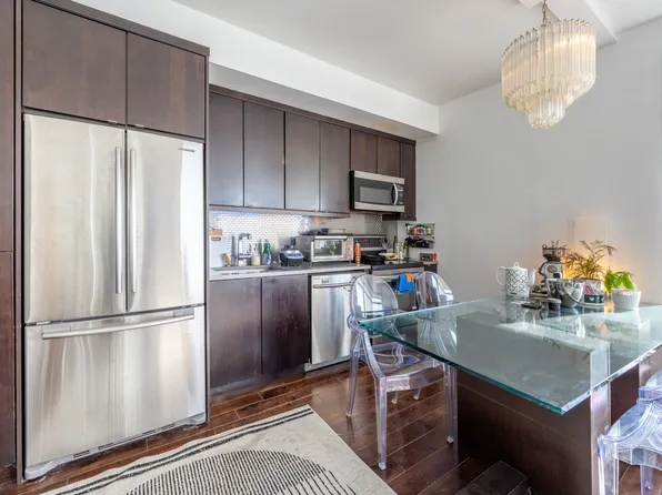 123 Washington Street image 5 of 8