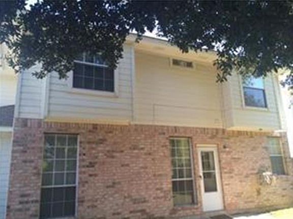 5th image of 2125 Wentworth Dr