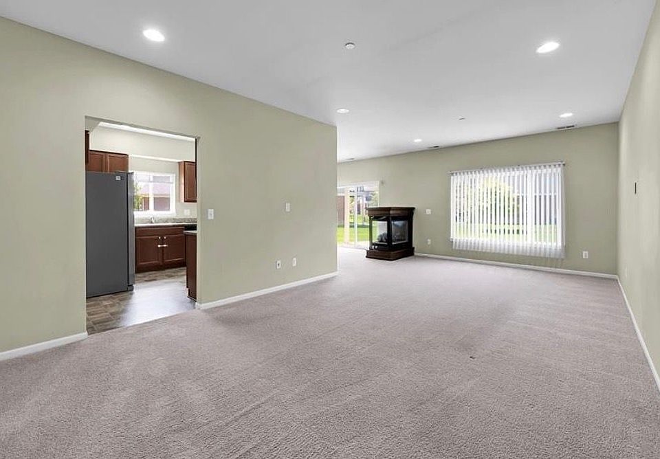14357 Shadywood Dr, photo 17