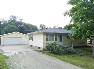 33048 57th Ave, Cannon Falls, MN 55009