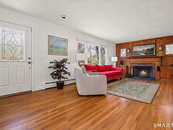 2nd image of 16 Sherwood Road