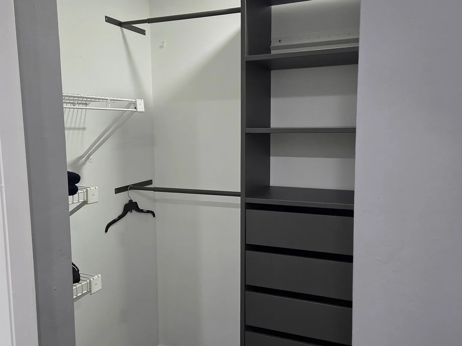 2 bed, 1044 sqft, $2,250 — Photo 1