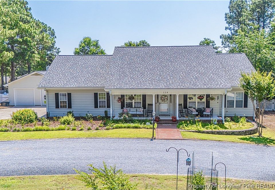 1st image of 115 Bellhaven Dr