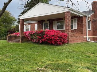 21411 Montgomery Ave, Gaithersburg, MD 20882