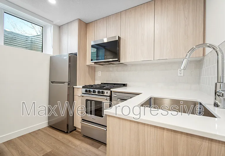 9017 93rd St NW #9005 — Photo 4