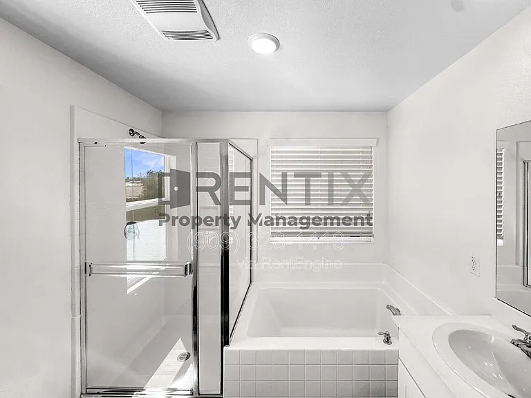 15739 Yosemite St — Photo 16
