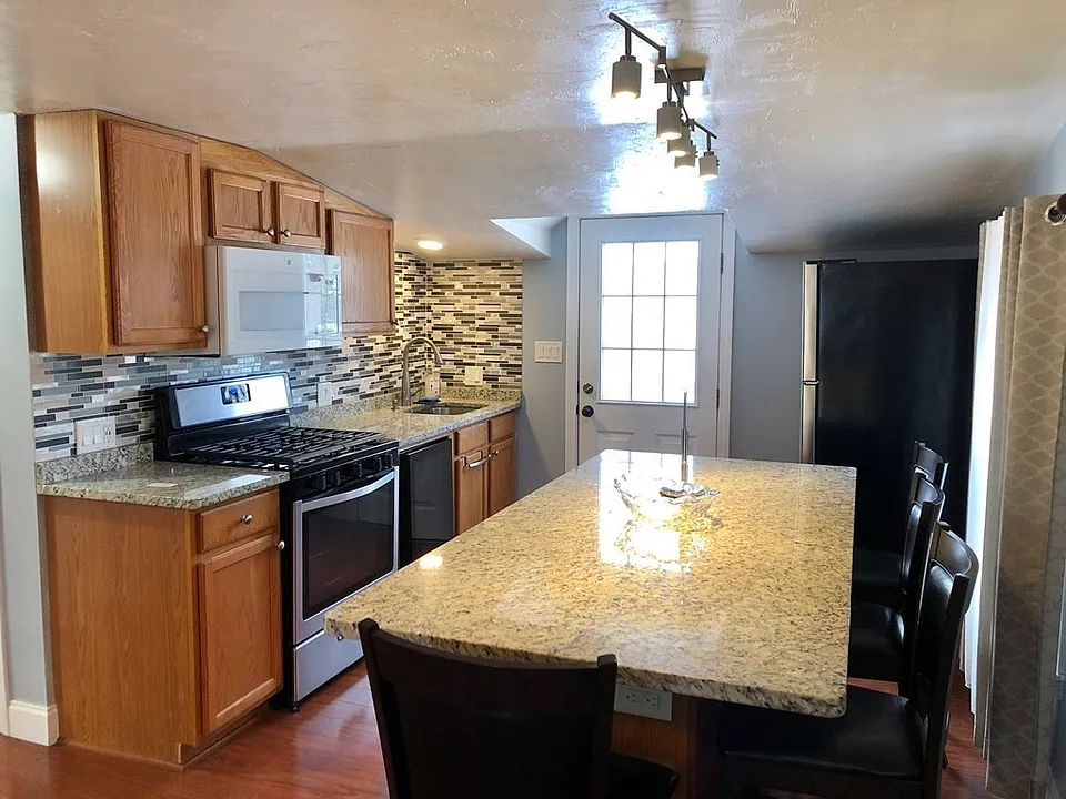 14 Union St #2
