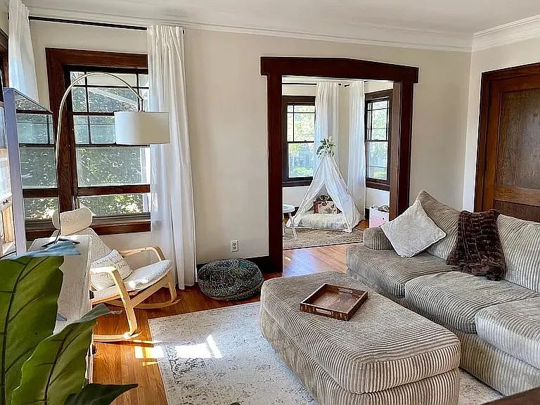3749 Park Ave — Photo 4
