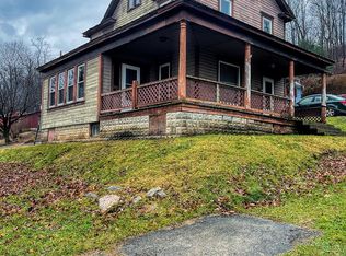 131 W Maxwell St, Mount Union, PA 17066