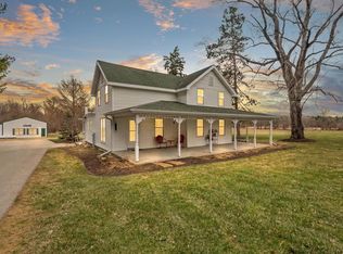 538 Windmill Rd, Brooklyn, WI 53521