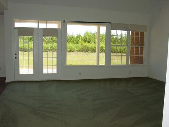 2nd image of 760 Alisha Dr