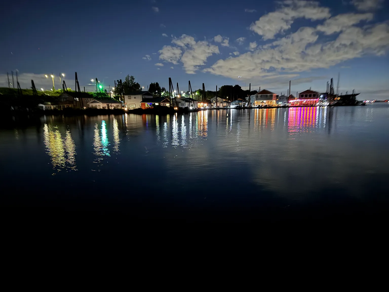 NE Marine Dr, Portland — Photo 2