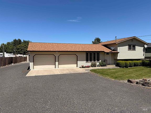 2nd image of 1417 Bryden Ave