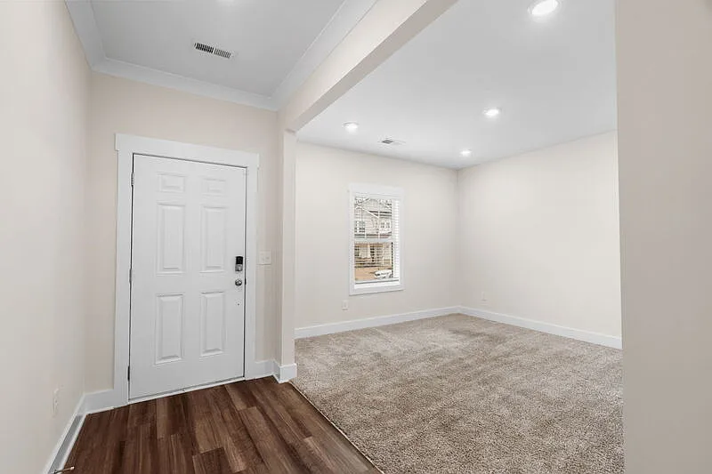 Building Photo - 216 Pewter Cir