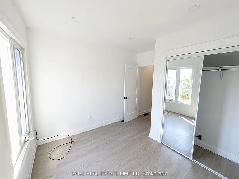 1865 Davenport Rd #2 — Photo 3