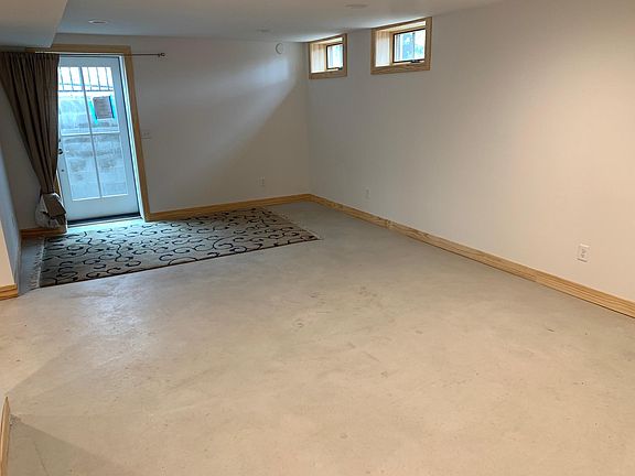5th image of 4334 Drew Ave S #C