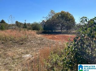 913 6th St, Pleasant Grove, AL 35127