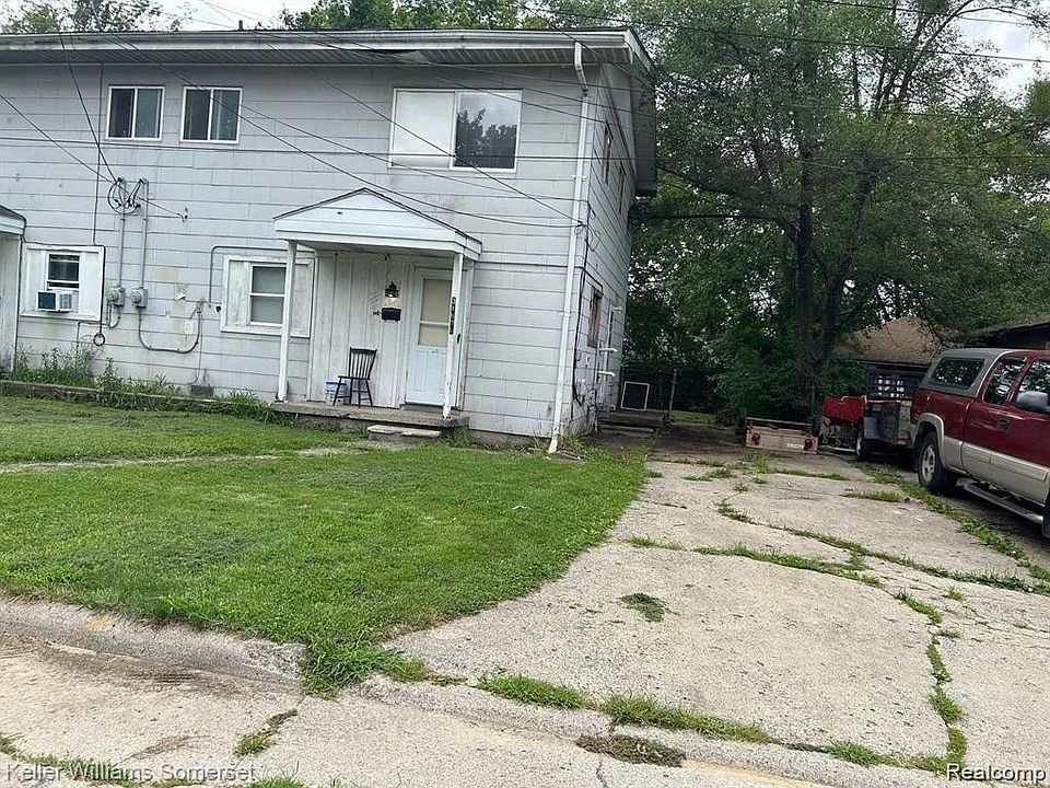 1st image of 31876 Benzie St