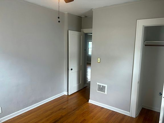 2nd image of 344 Vester St